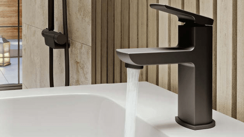 Plumbing & electrics fitting Northampton