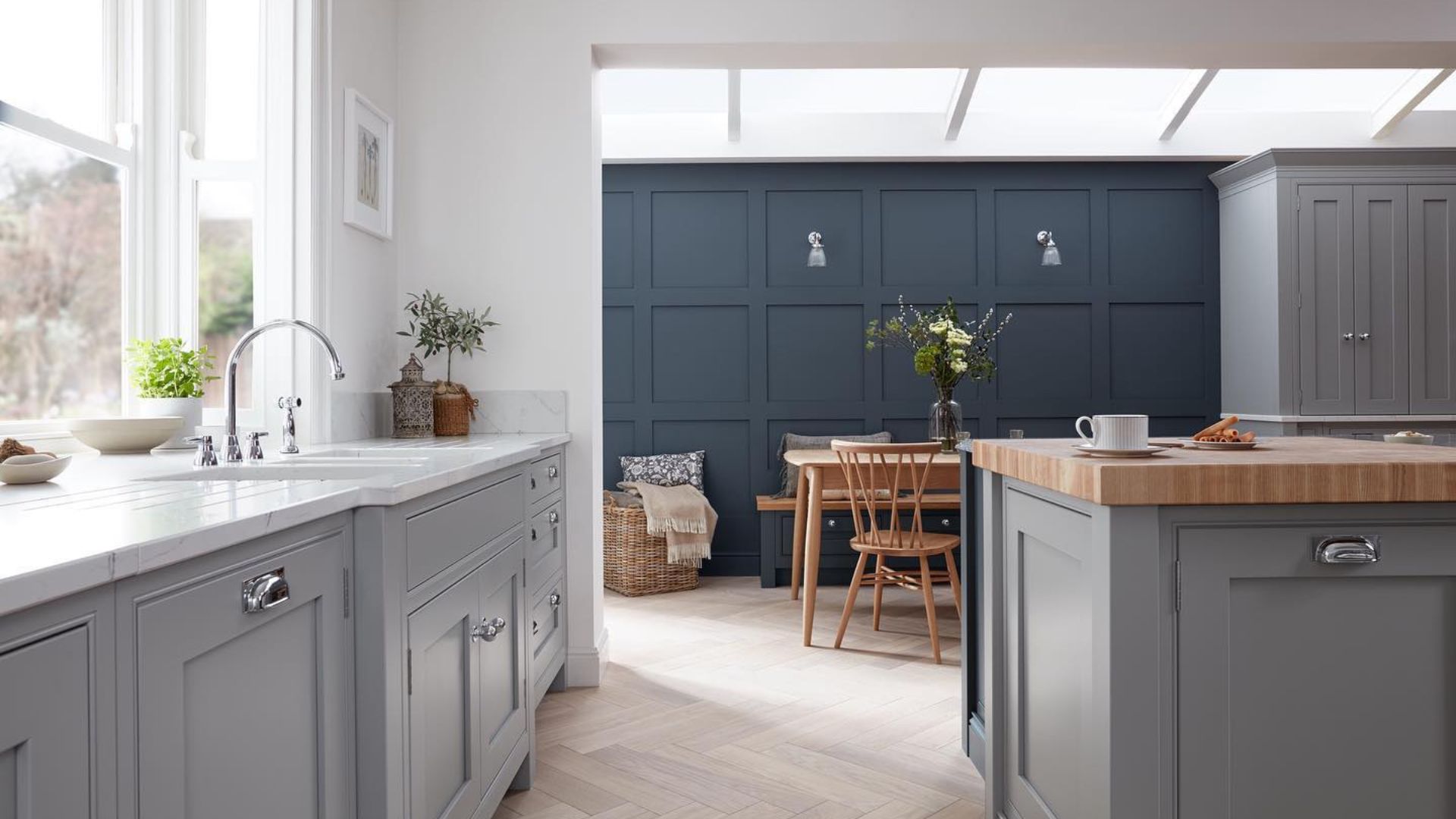 Experts In Shaker Kitchen Diner Knock-Through